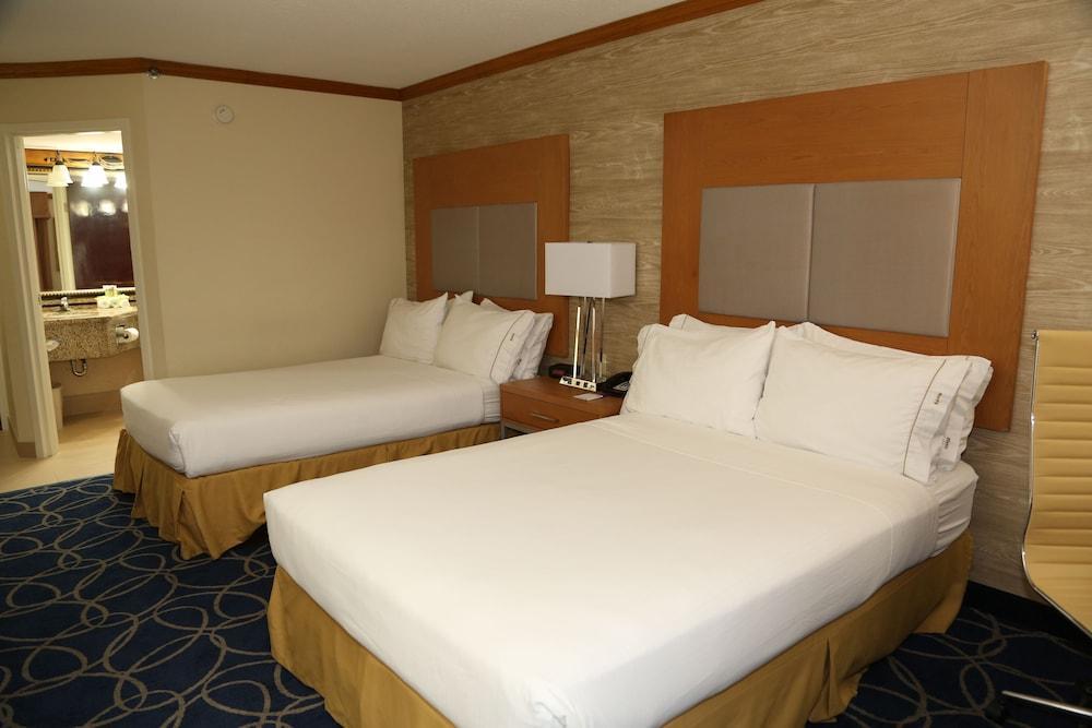 Comfort Inn & Suites Houston I-10 West Energy Corridor Exterior foto