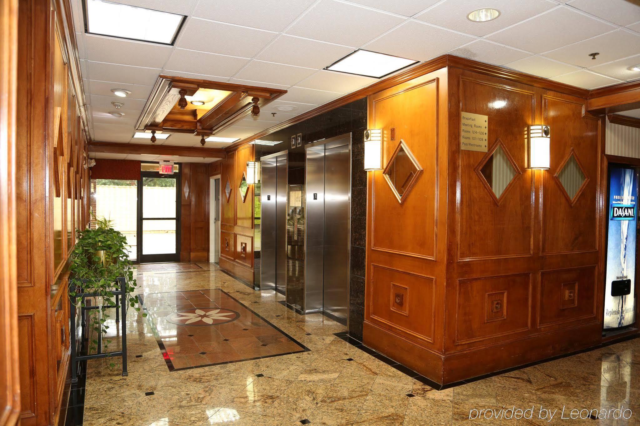 Comfort Inn & Suites Houston I-10 West Energy Corridor Exterior foto