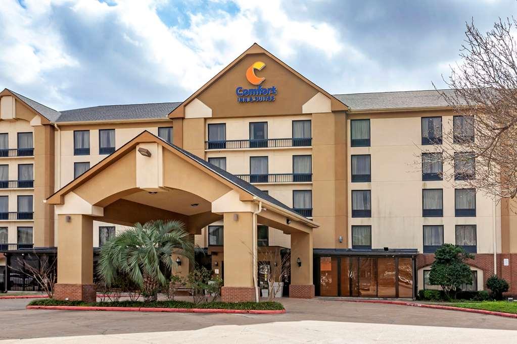 Comfort Inn & Suites Houston I-10 West Energy Corridor Exterior foto