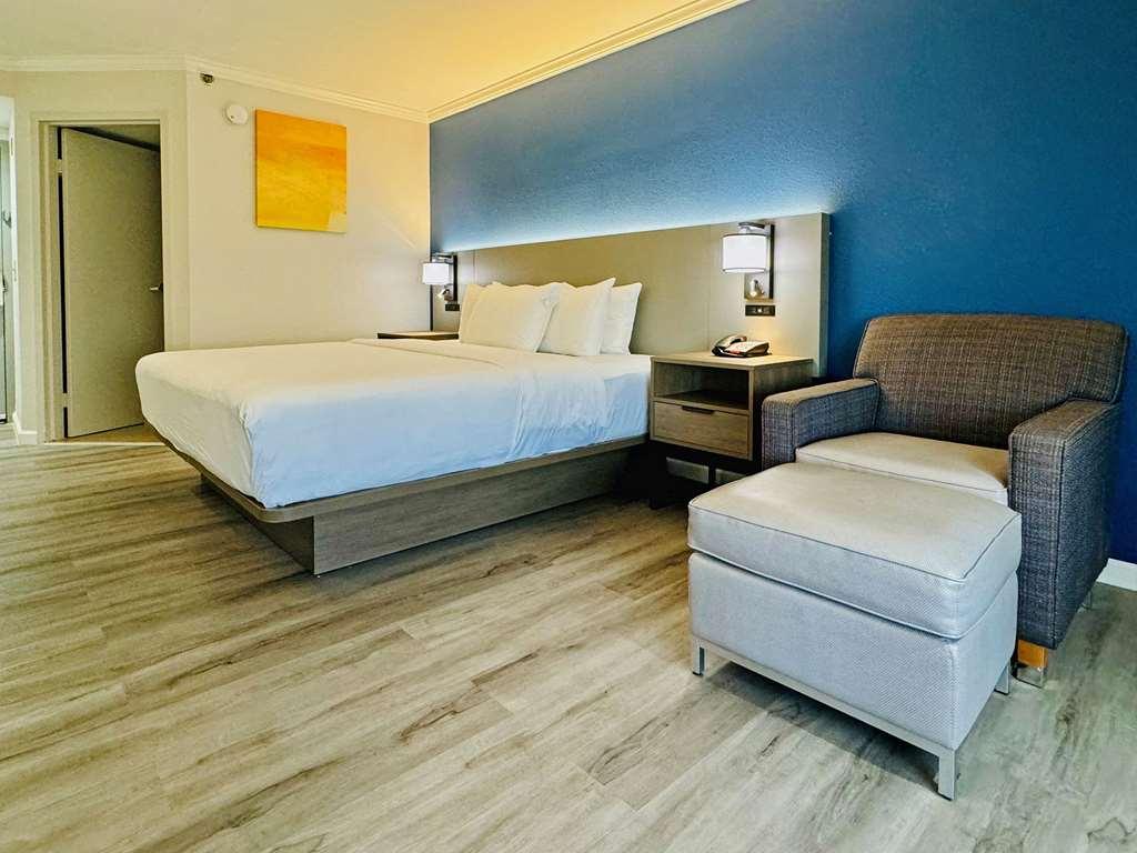Comfort Inn & Suites Houston I-10 West Energy Corridor Zimmer foto